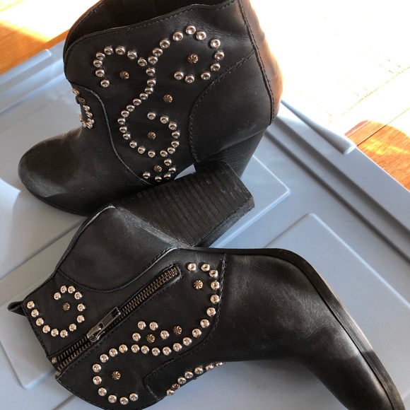 Steve Madden booties 9.5 - Picture 4 of 4